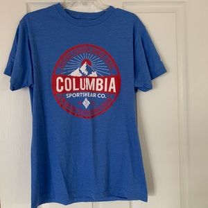 Columbia graphic tee